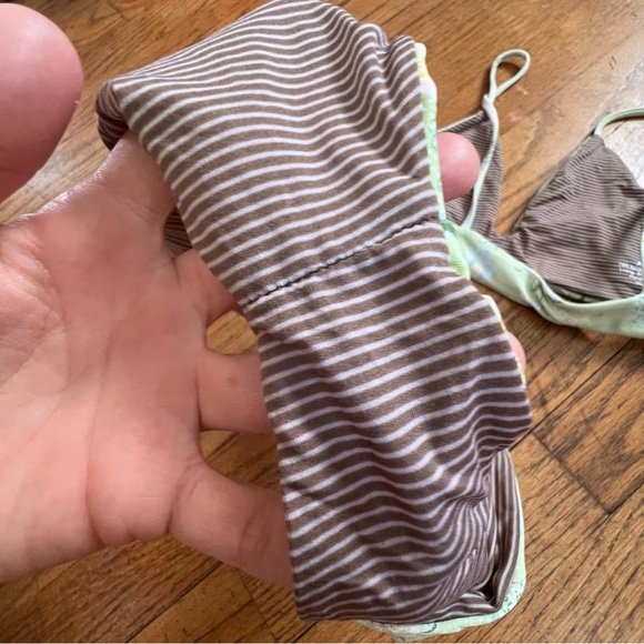 Acacia XS Green Floral Two Piece Set - Picture 6 of 6